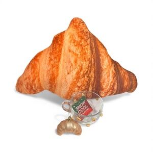 Croissant Lovers Dream Holiday Bundle